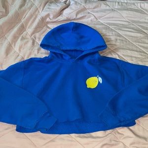 Cropped hoodie